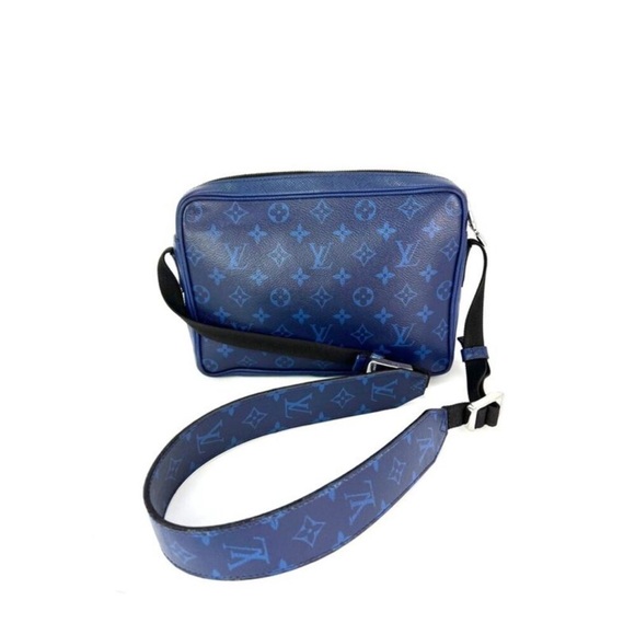 Louis Vuitton Taigarama Outdoor PM Cobalt Blue - Picture 6 of 9